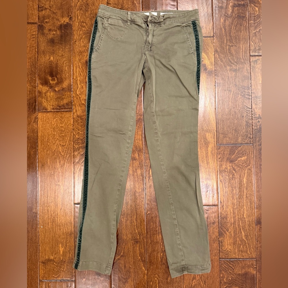Anthropologie Chino relaxed style fit Jean Moss color size 25